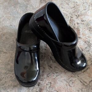 Dansko Glossy Black Patent Leather Clogs Size 38